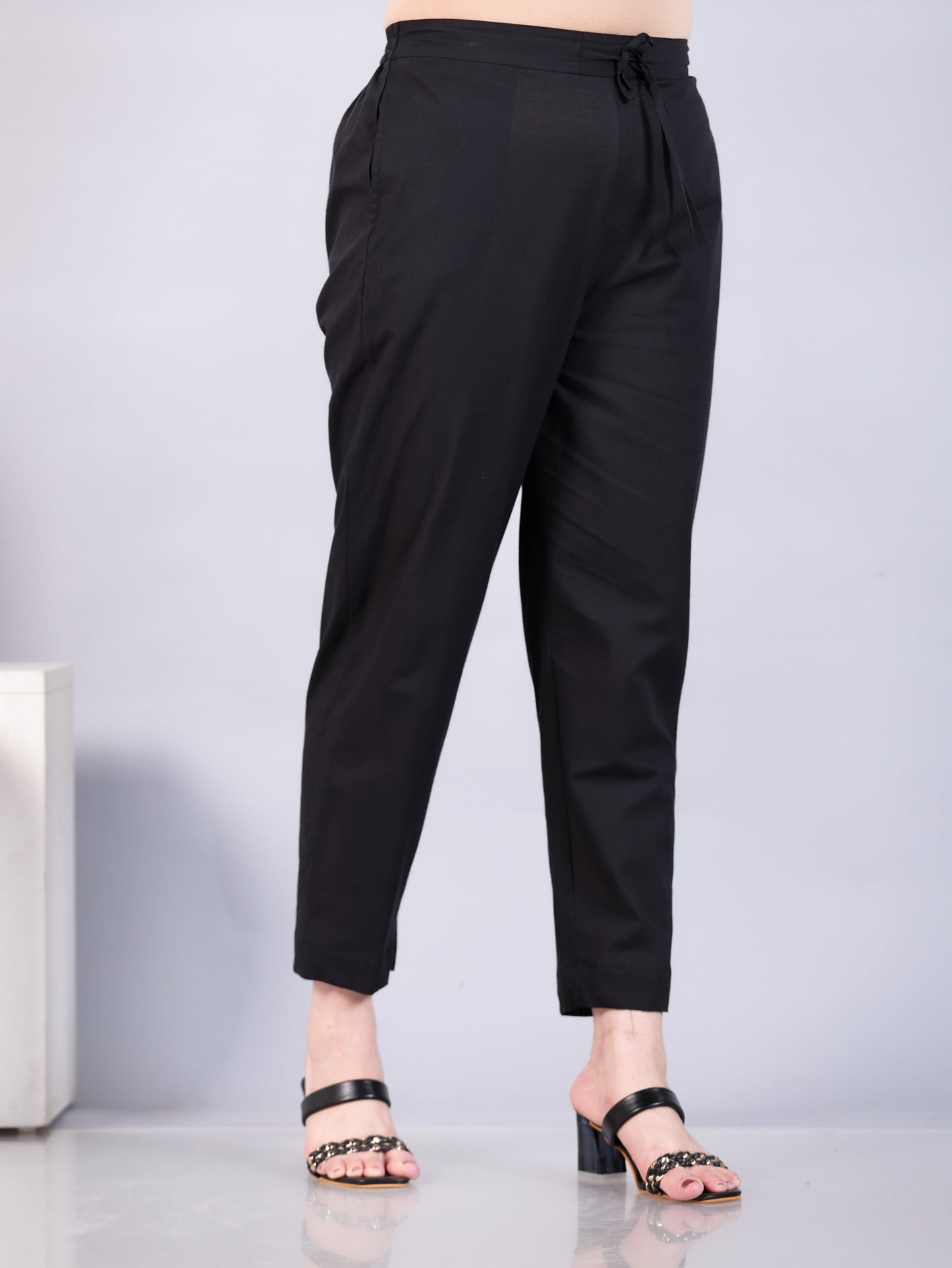 Soft Cotton Solid Black Tapered Tapered Trousers