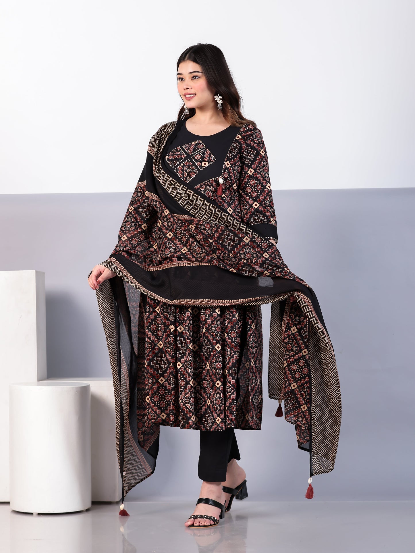 Cotton Voile Geometric Rust Dupatta