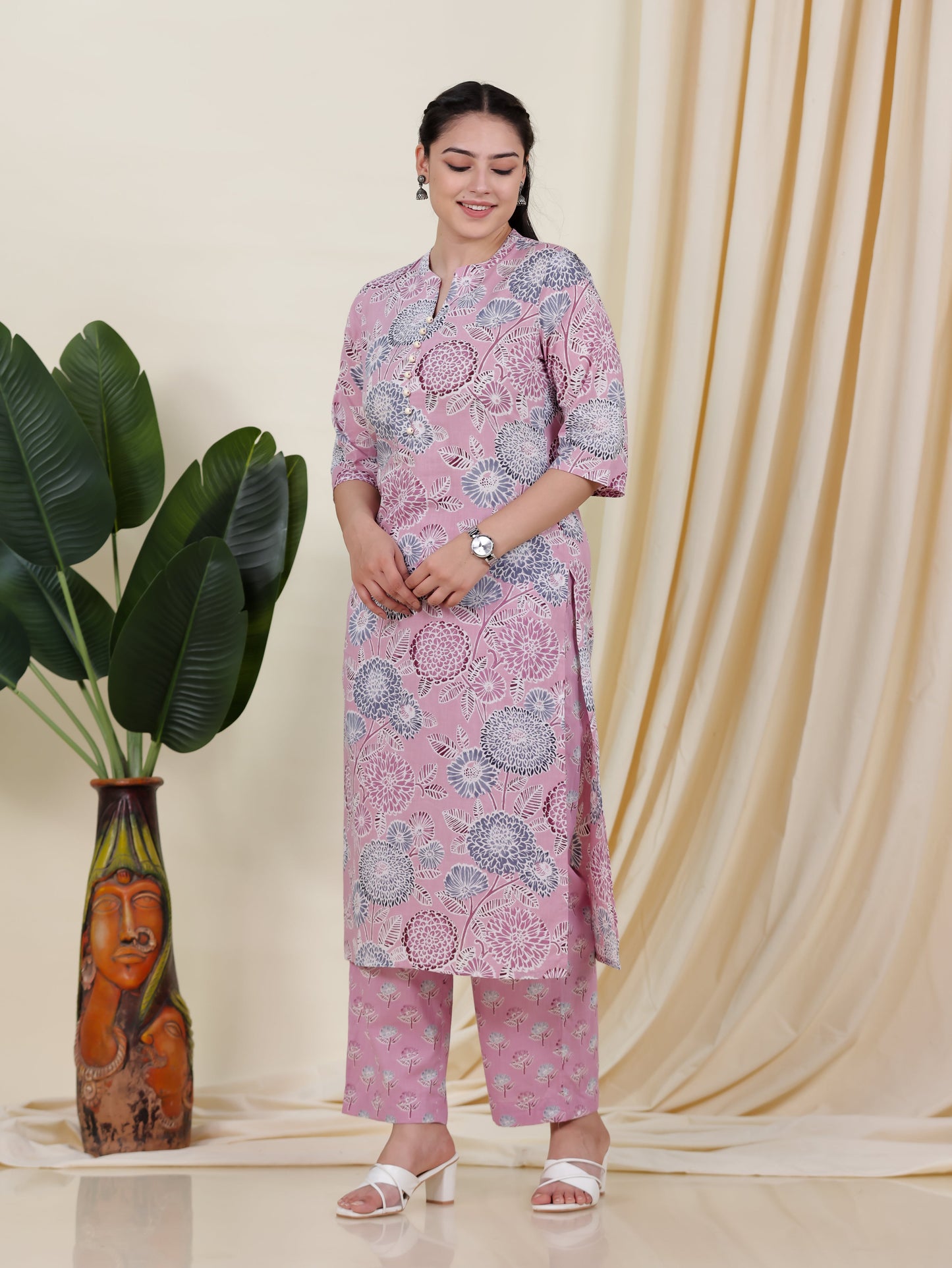Soft Cotton Geometric Straight Pink Kurta