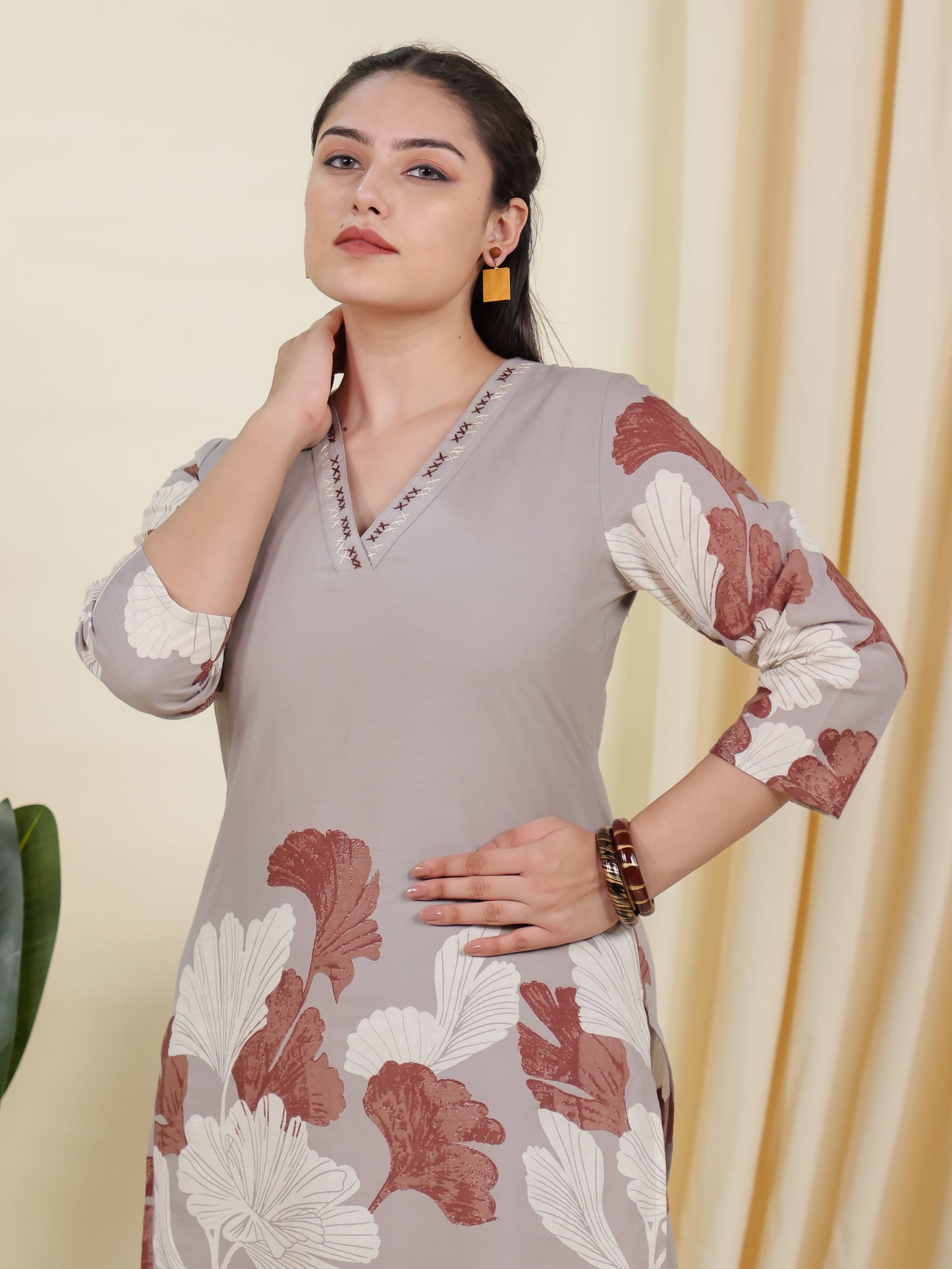 Soft Cotton Placement Print Straight Grey Kurta