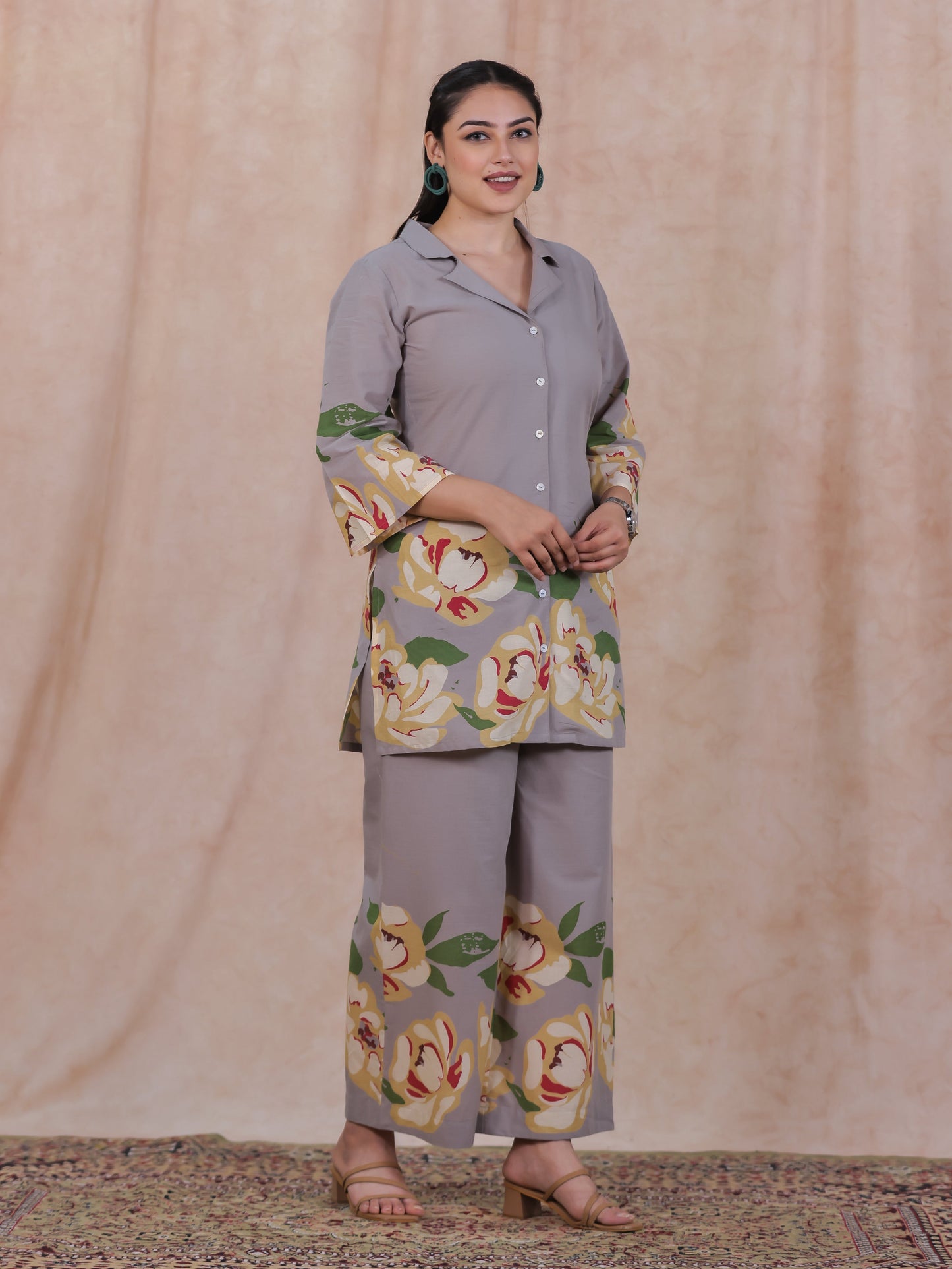 Soft Cotton Placement Print Straight Grey Kurta