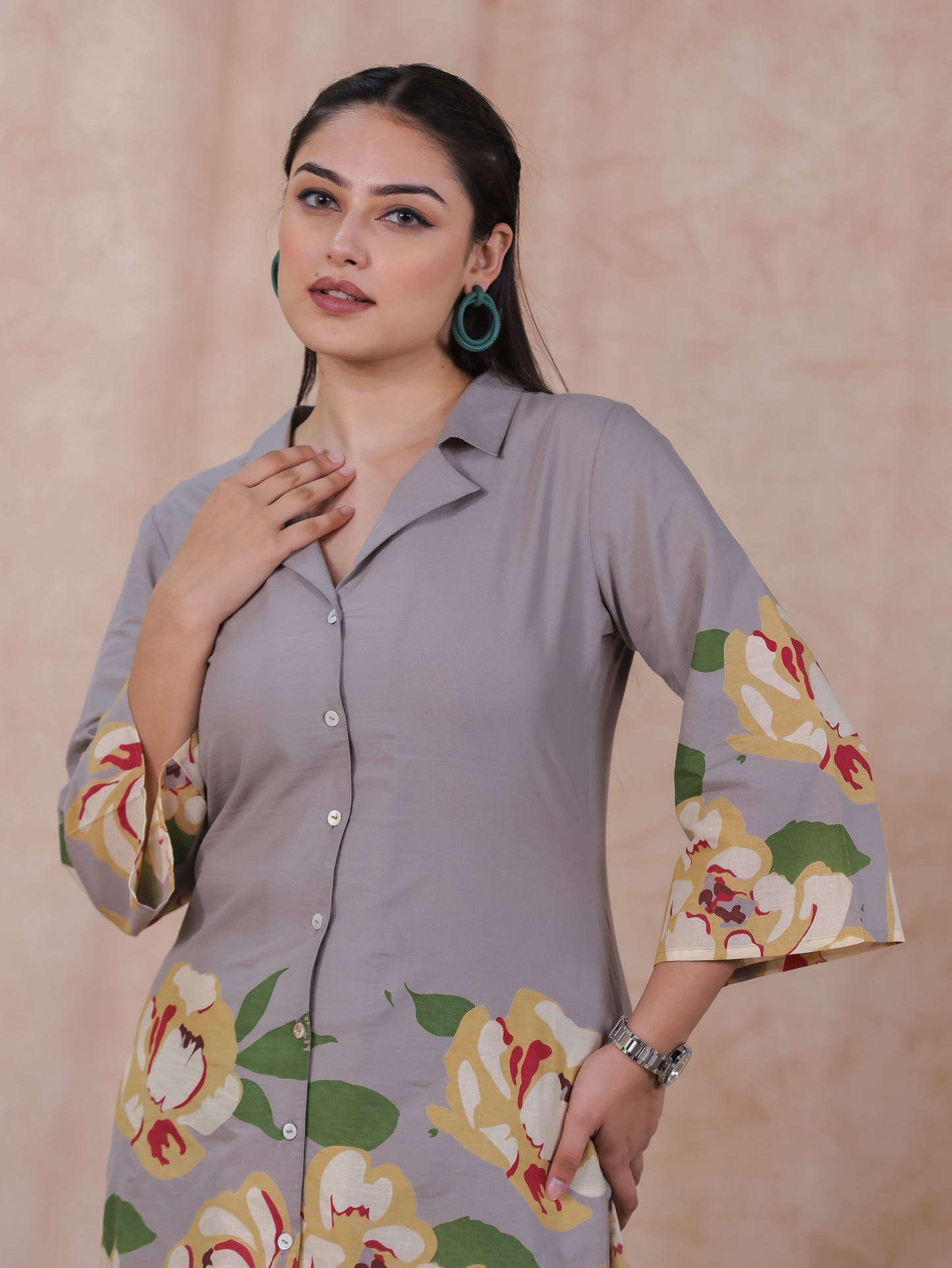 Soft Cotton Placement Print Straight Grey Kurta