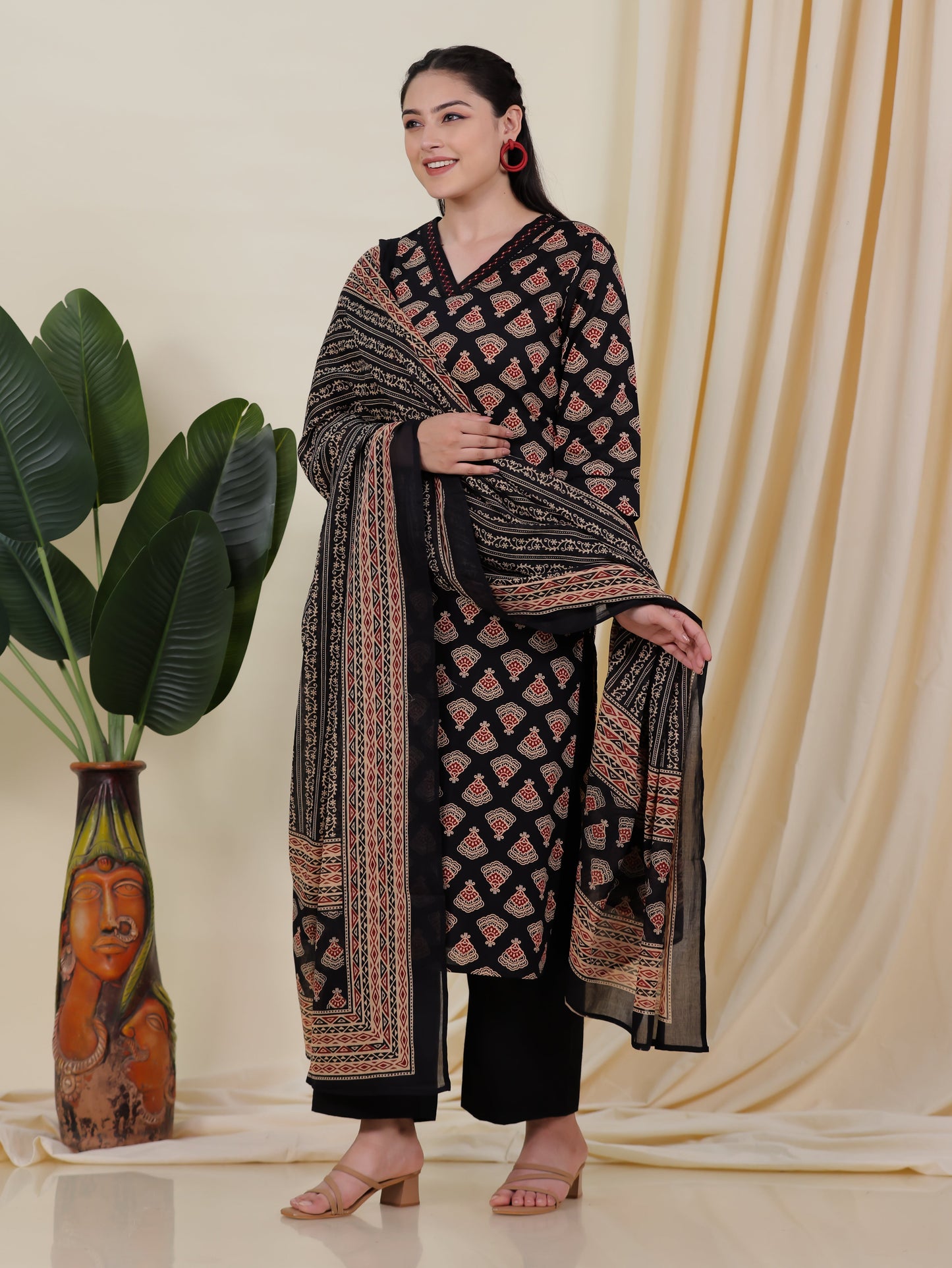 Cotton Voile Floral Black Dupatta