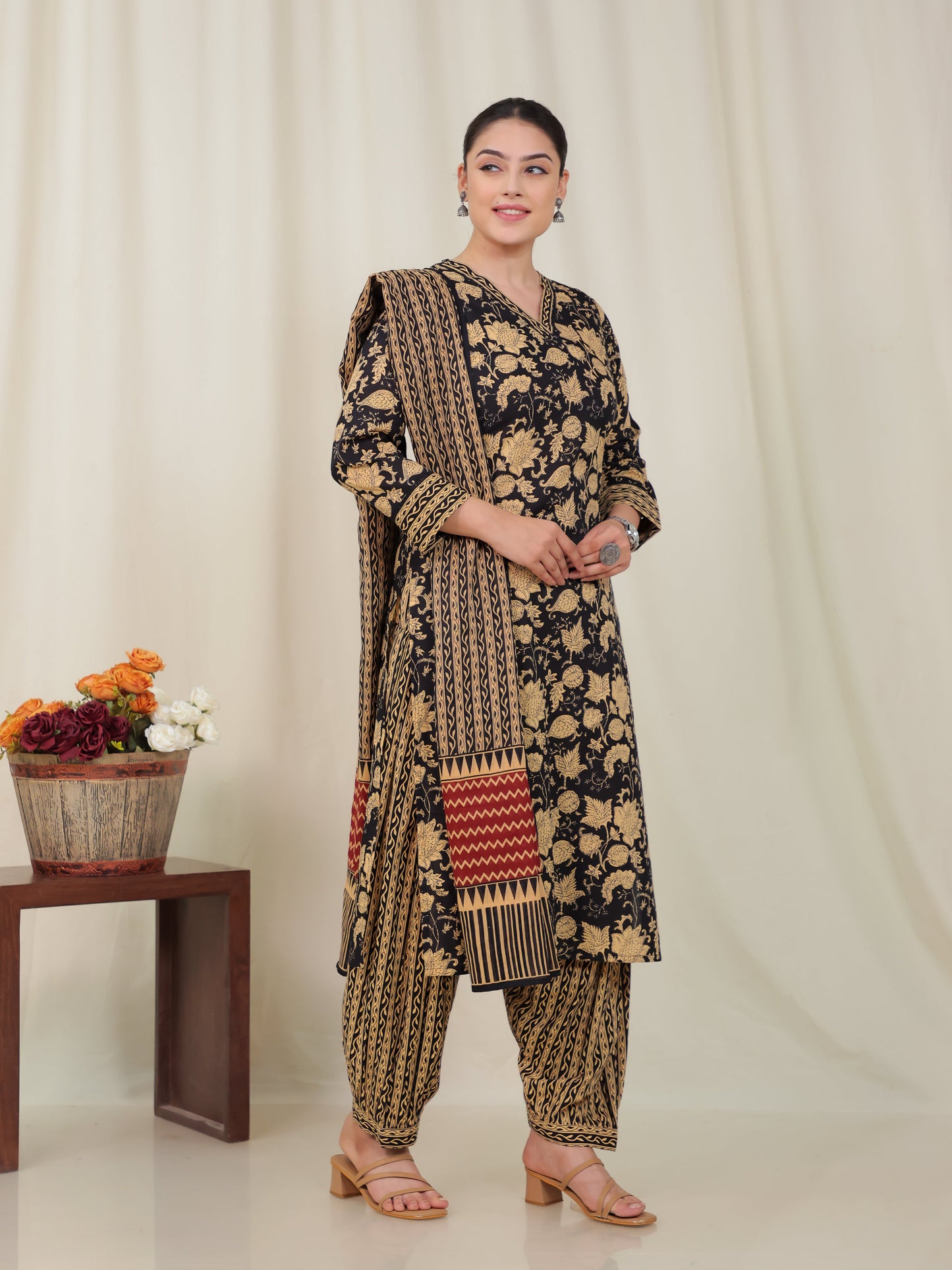 Cotton Voile Border print Black Dupatta