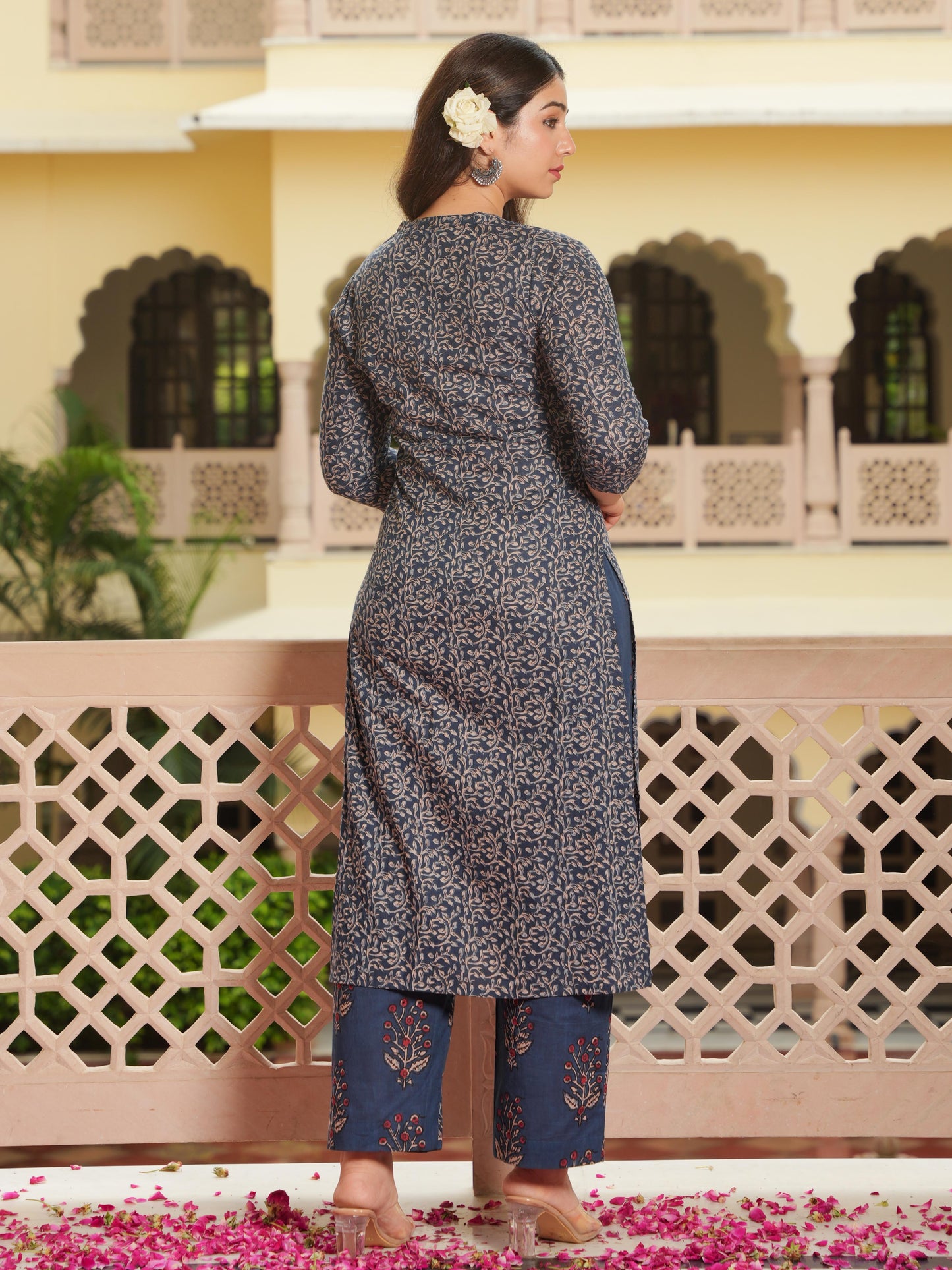 Soft Cotton Floral Straight Blue Kurta