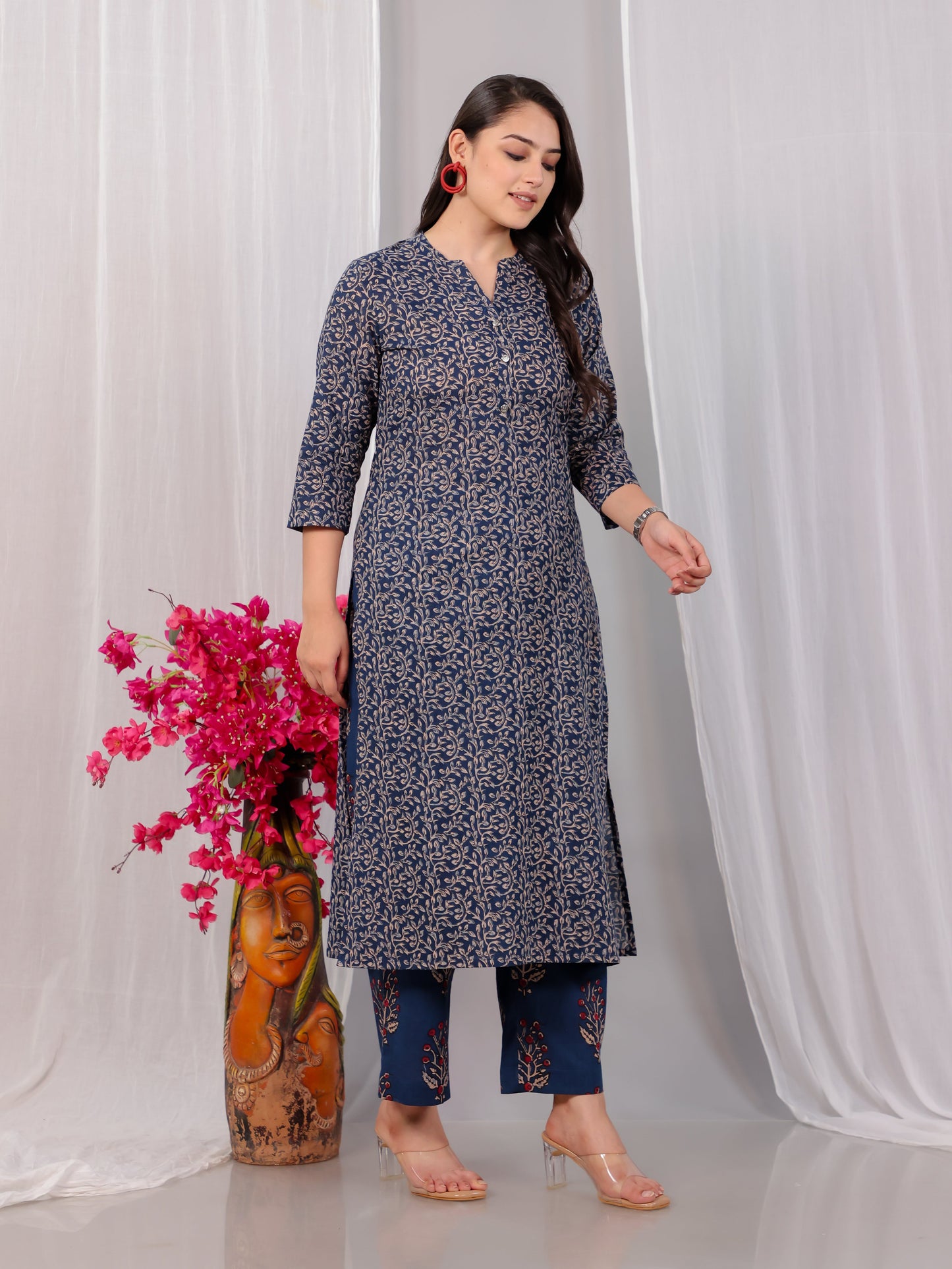 Soft Cotton Floral Straight Blue Kurta