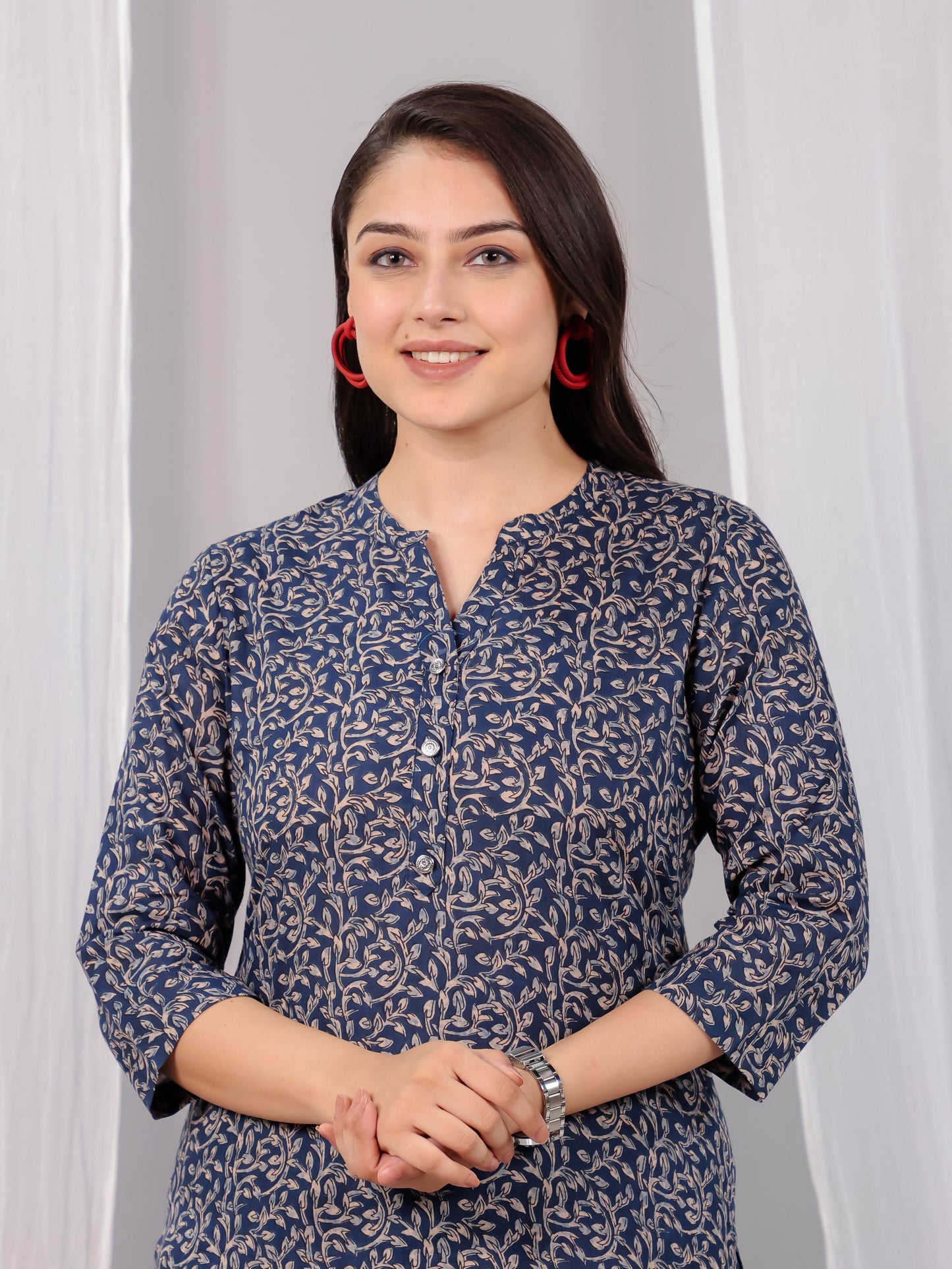 Soft Cotton Floral Straight Blue Kurta