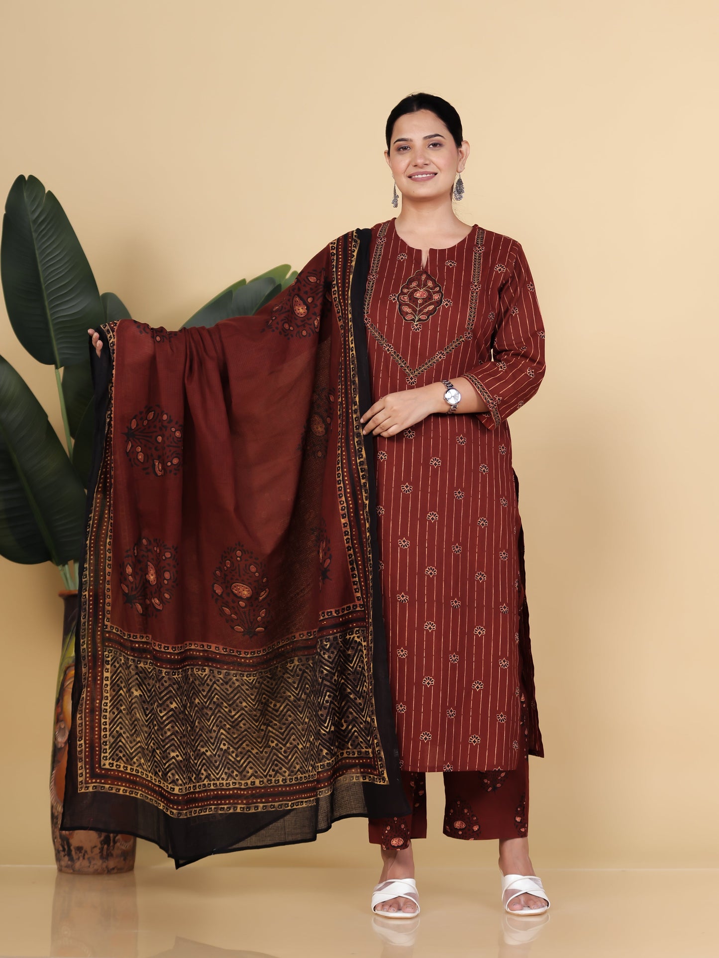 Kota Doria Floral Rust Dupatta