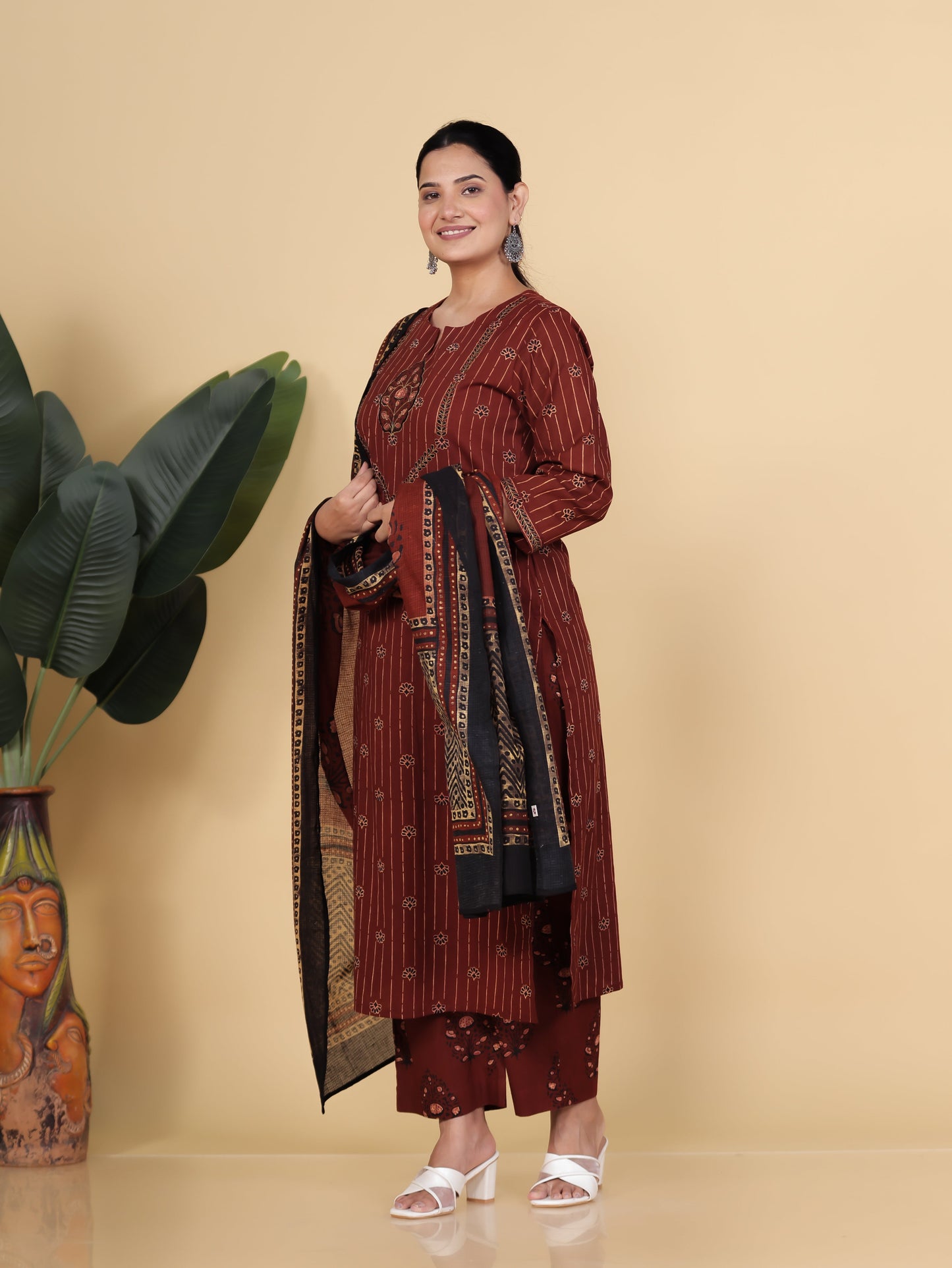 Kota Doria Floral Rust Dupatta