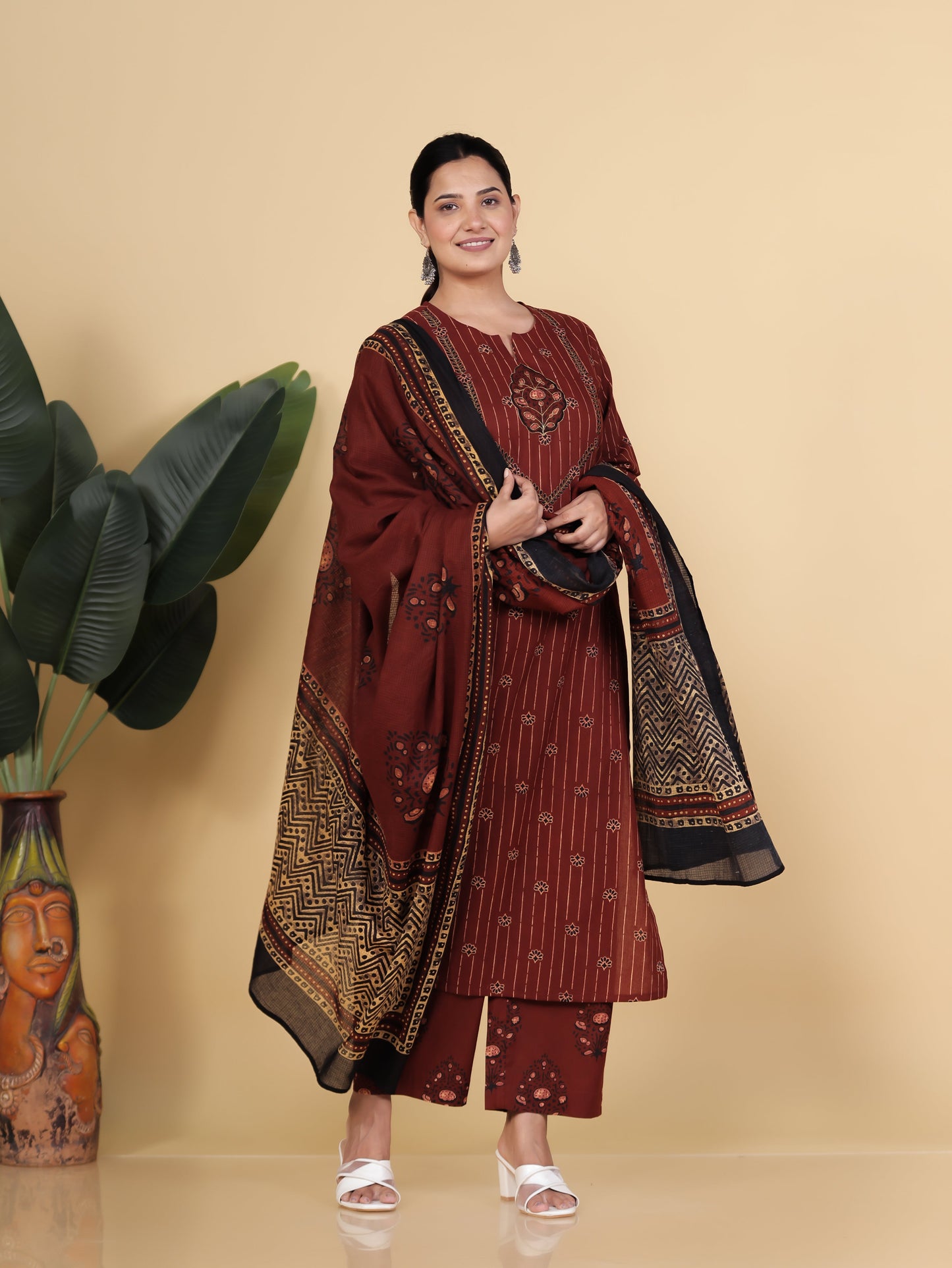 Kota Doria Floral Rust Dupatta