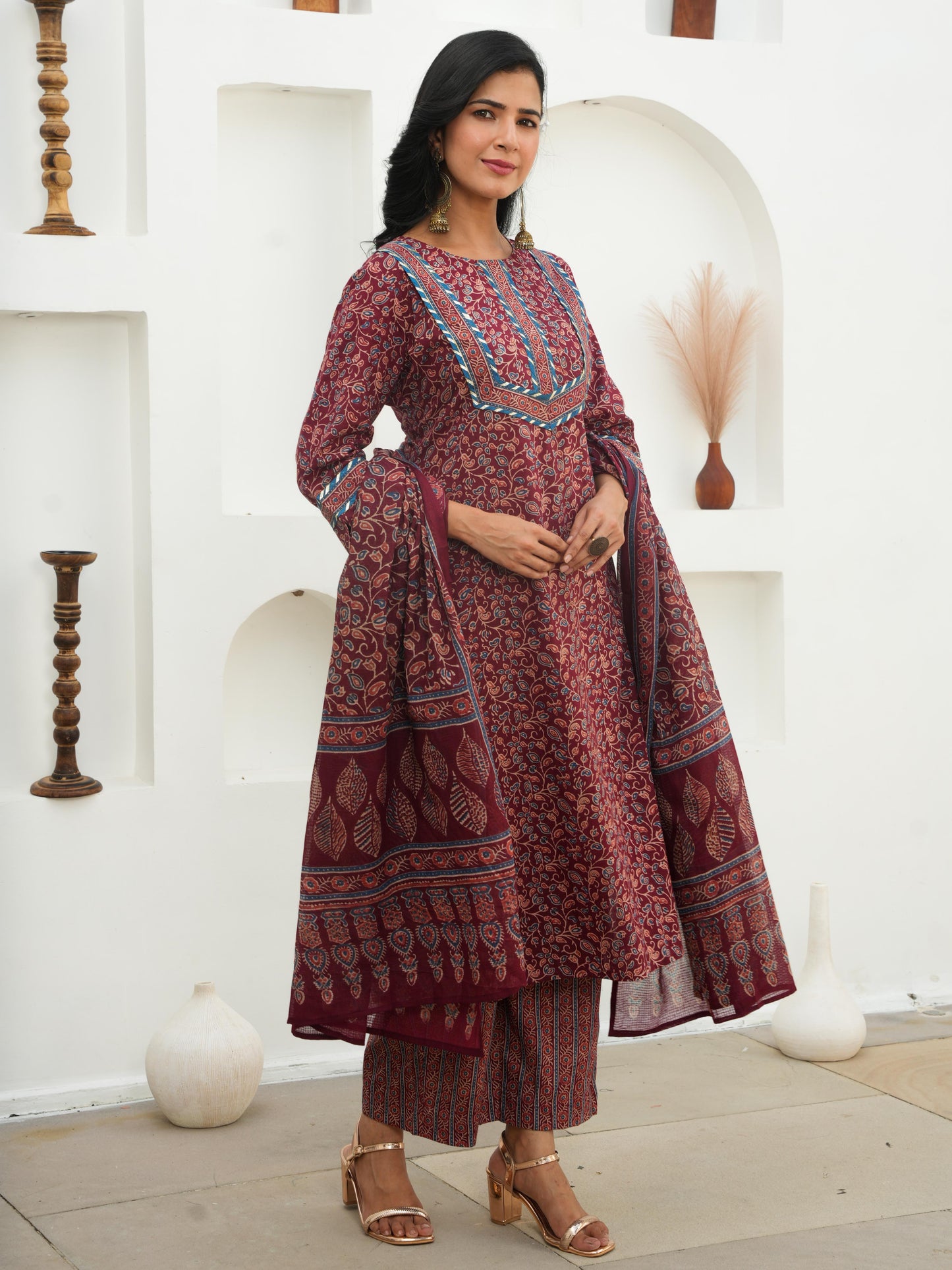Soft Cotton Floral Straight Maroon Kurta