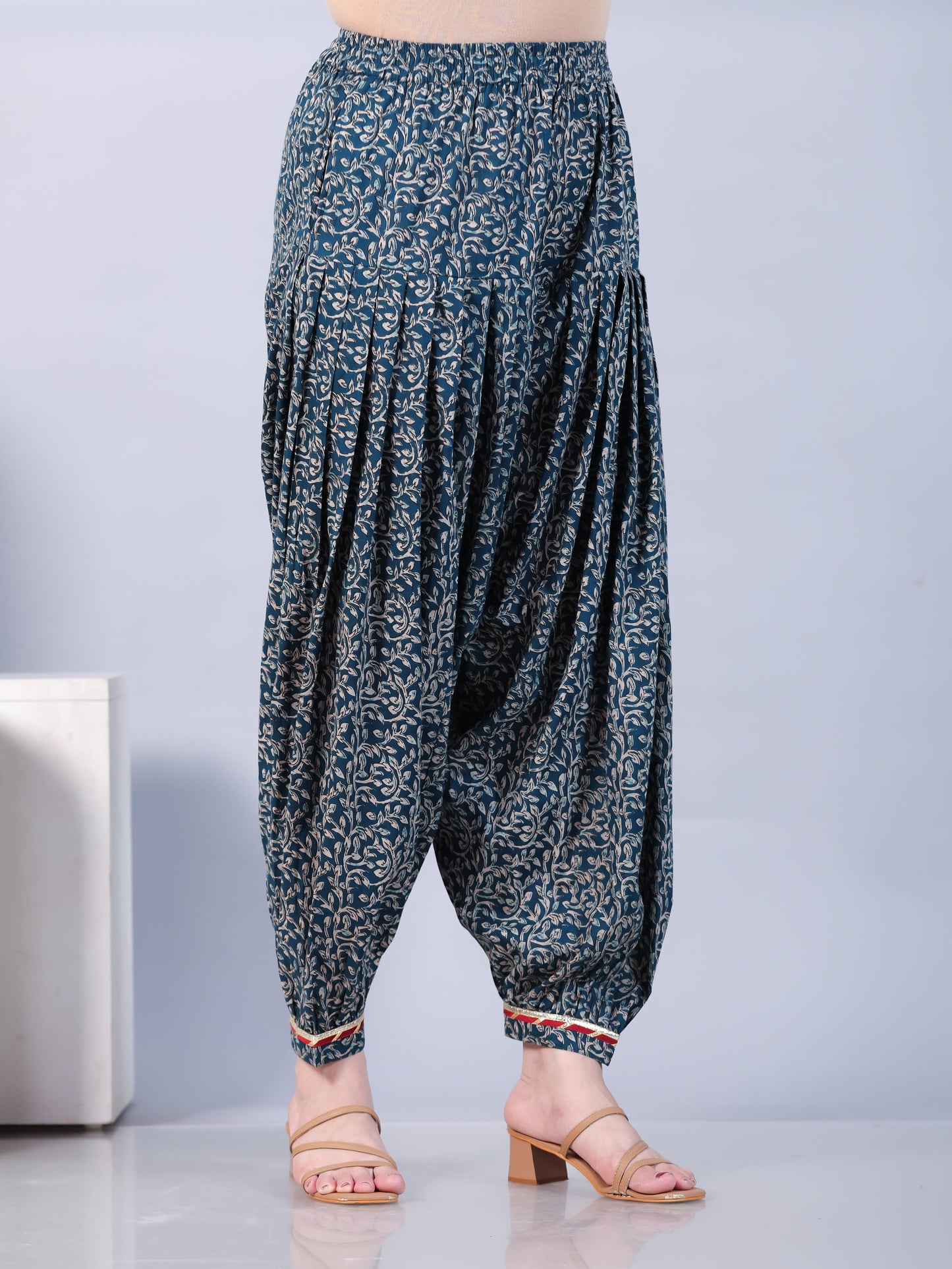 Soft Cotton Floral Straight Blue Kurta
