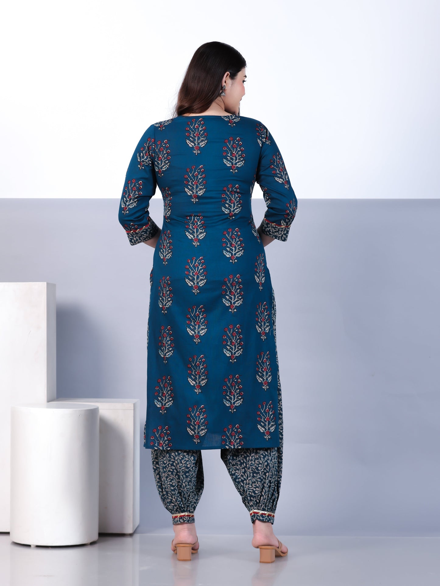 Soft Cotton Floral Straight Blue Kurta