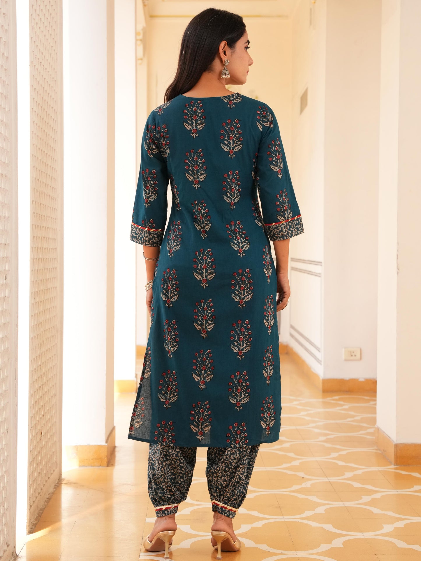 Soft Cotton Floral Straight Blue Kurta