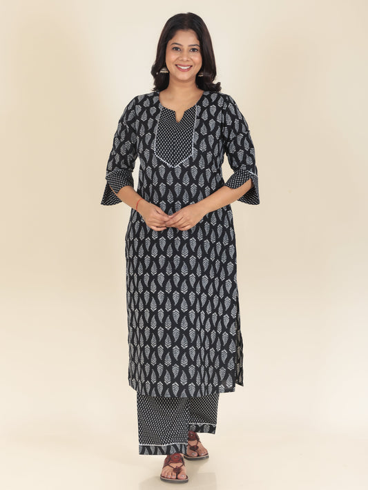 Soft Cotton Paisley Straight Black Kurta