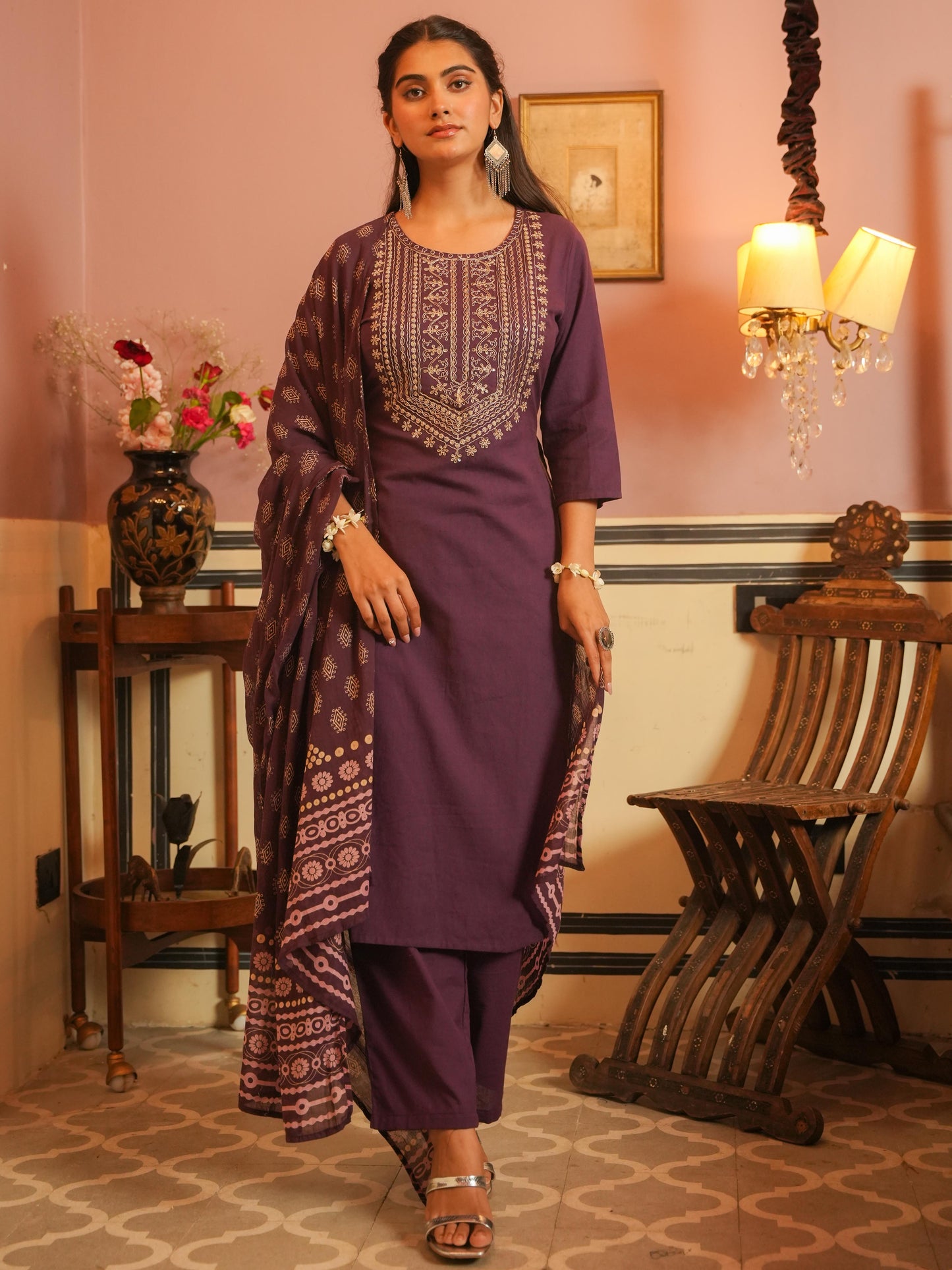Embroidered Linen Cotton Solid Straight Purple Kurta