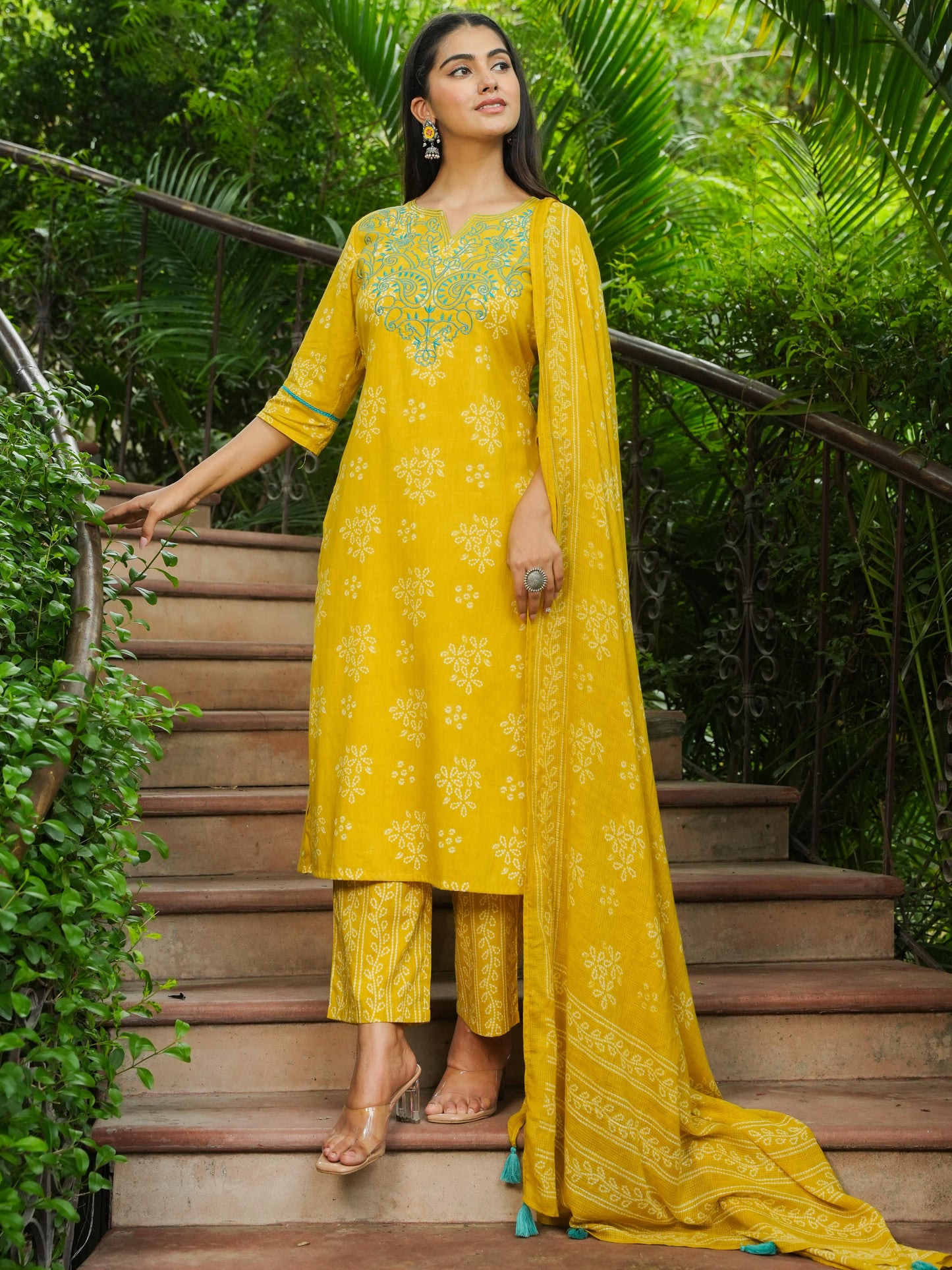 Embroidered Soft Cotton Bandhani Straight Yellow Kurta