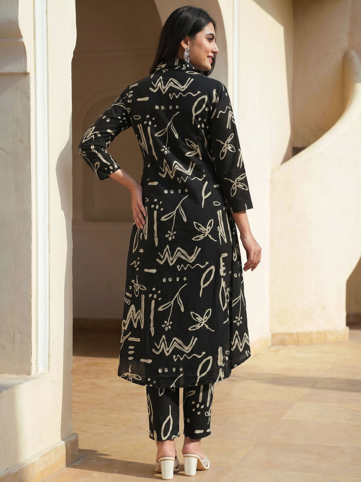 Soft Cotton Abstract High Low Black Kurta