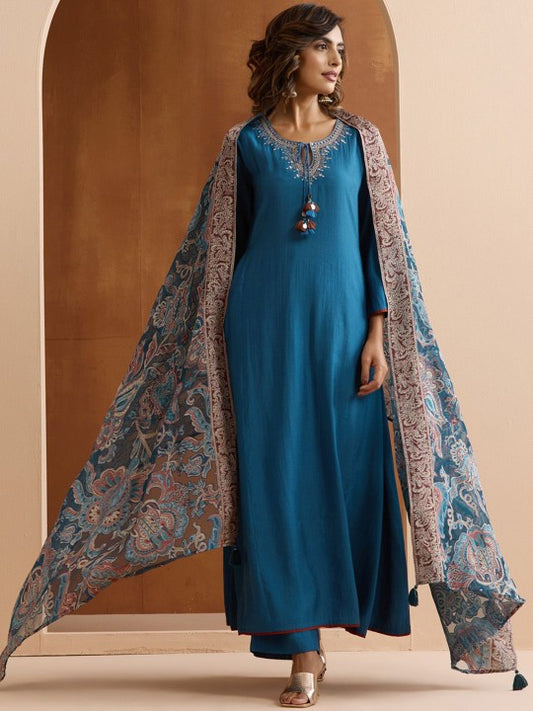Ishin Women Floral Embroidered Regular Thread Work Kurta with Trousers & With Dupatta