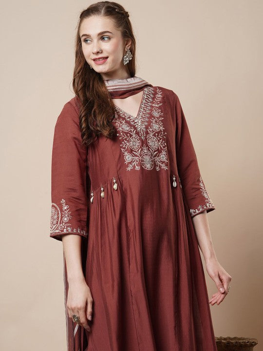 FASHOR Women Ethnic Motifs Embroidered Sequinned Kurta