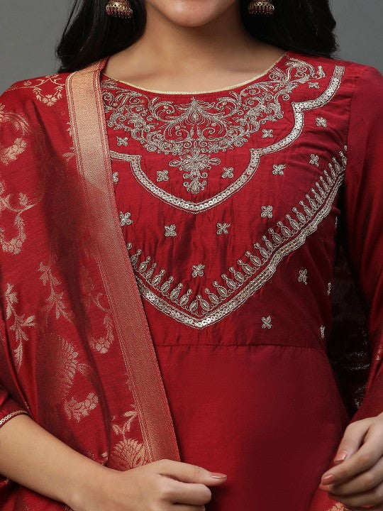 AURELIA Women Yoke Design Regular Thread Work Kurta with Palazzos & With Dupatta