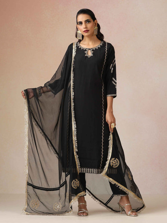 trueBrowns Floral Embroidered Keyhole Neck Thread Work Kurta With Trousers & Dupatta