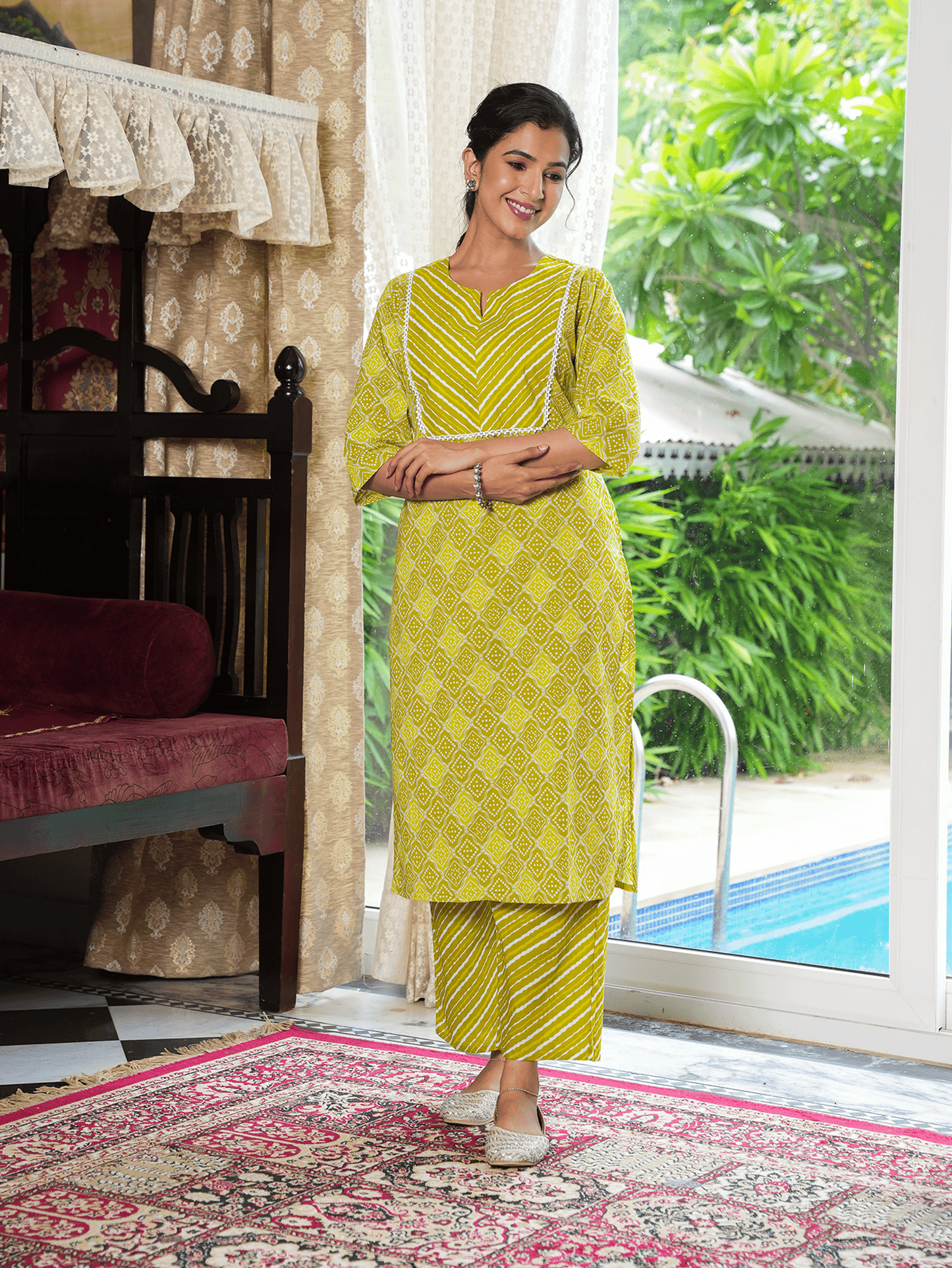 Soft Cotton Geometric Straight Green Kurta