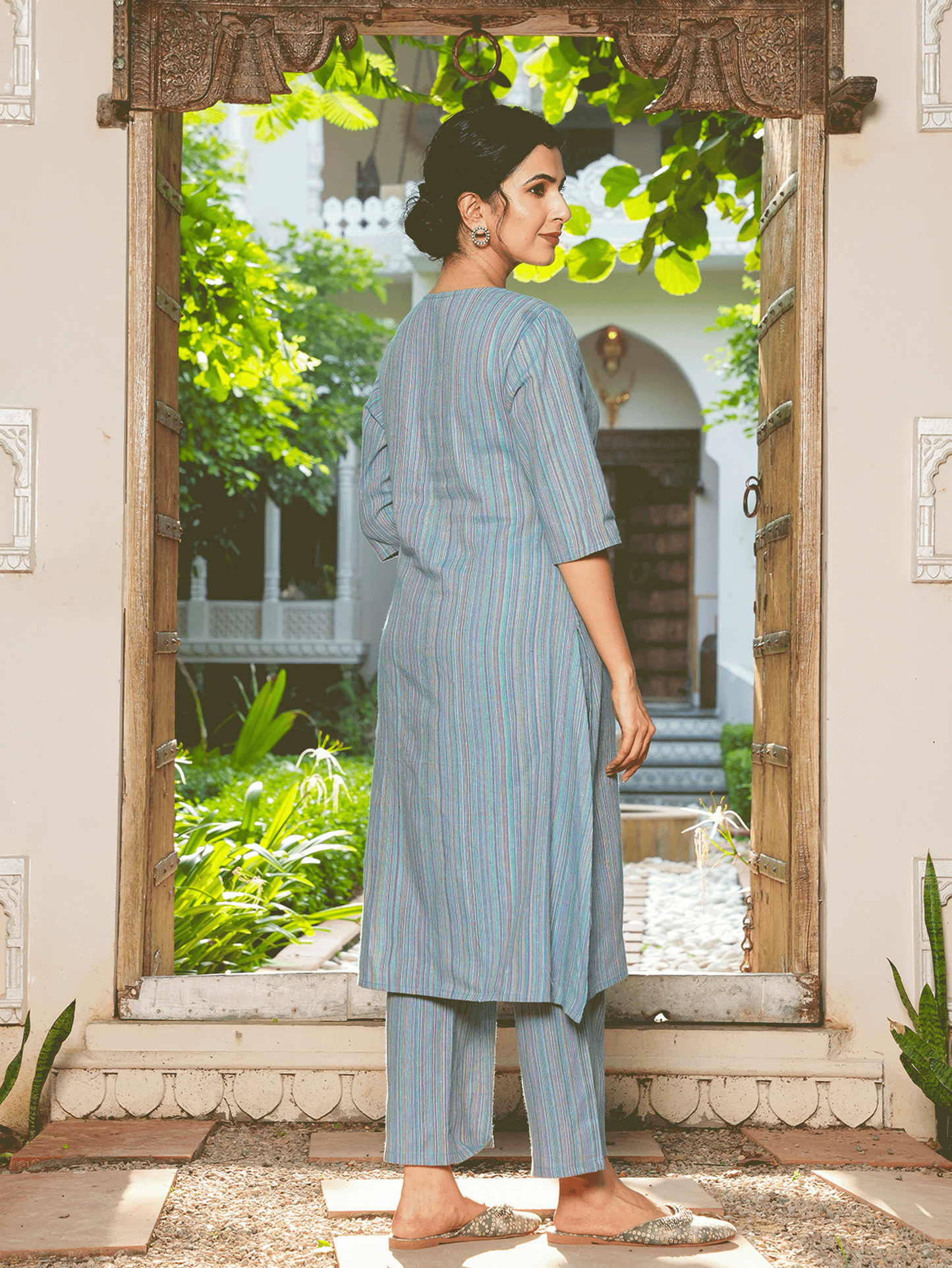 Blend Cotton Woven Design Kurta