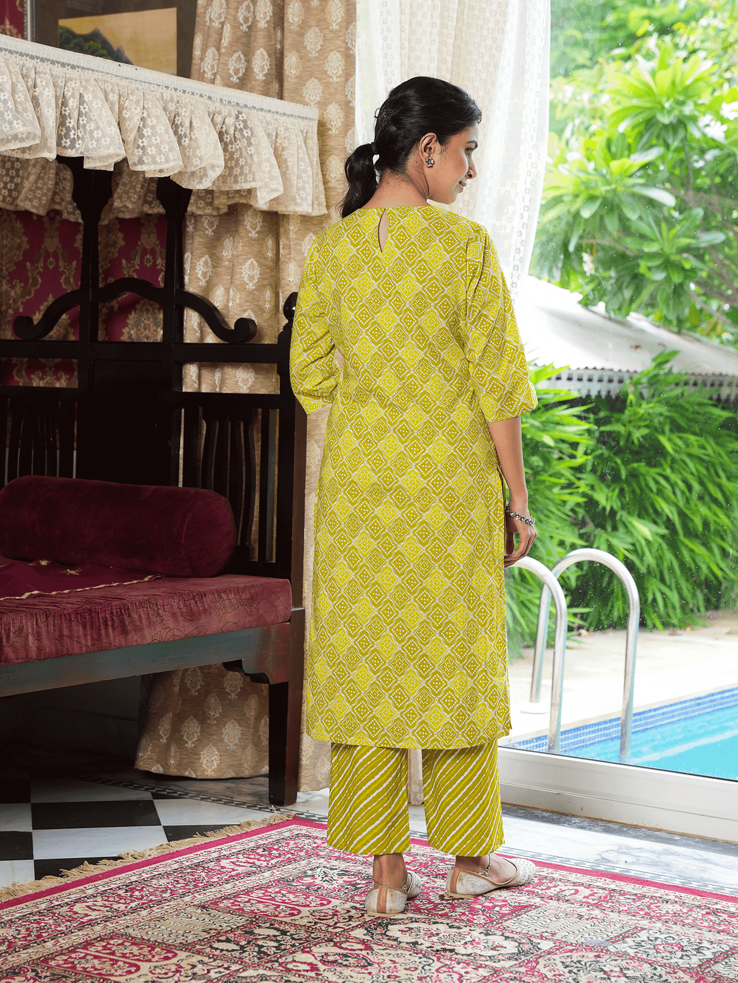 Soft Cotton Geometric Straight Green Kurta