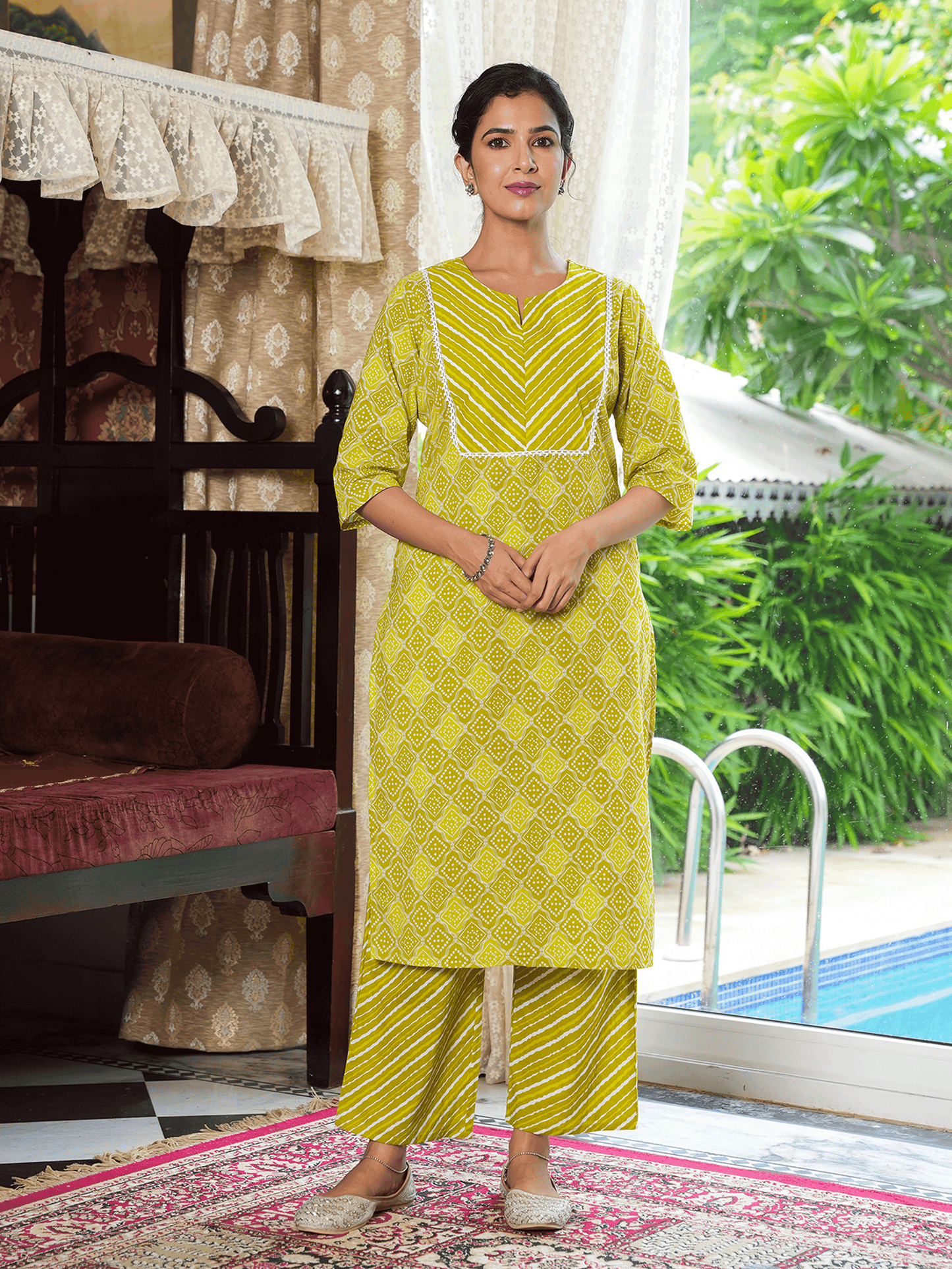 Soft Cotton Geometric Straight Green Kurta