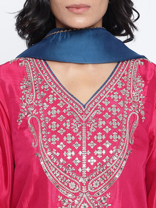 W Women Floral Embroidered Regular Thread Work Kurta with Trousers & With Dupatta