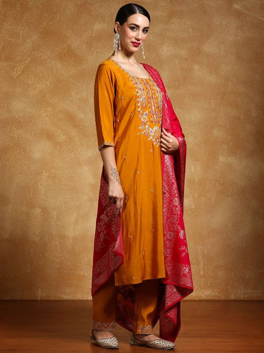 House of Pataudi Floral Embroidered Zari Work Straight Kurta