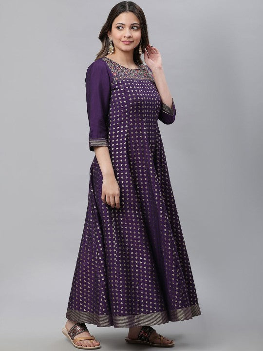 AURELIA Women Pleated Kurta With Dupatta