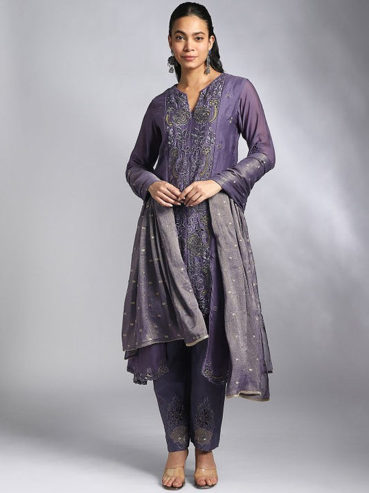 House Of Dharaa Women Floral Embroidered Kurta