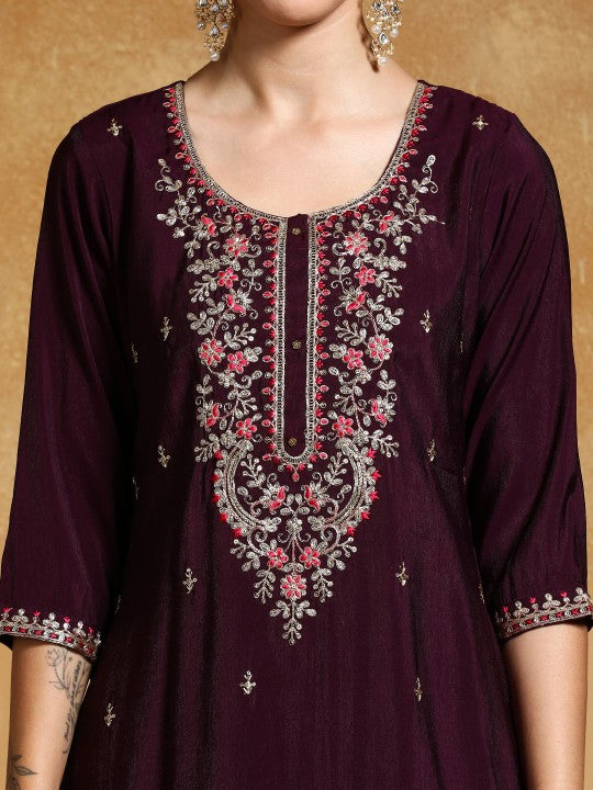 House of Pataudi Floral Embroidered Kurta