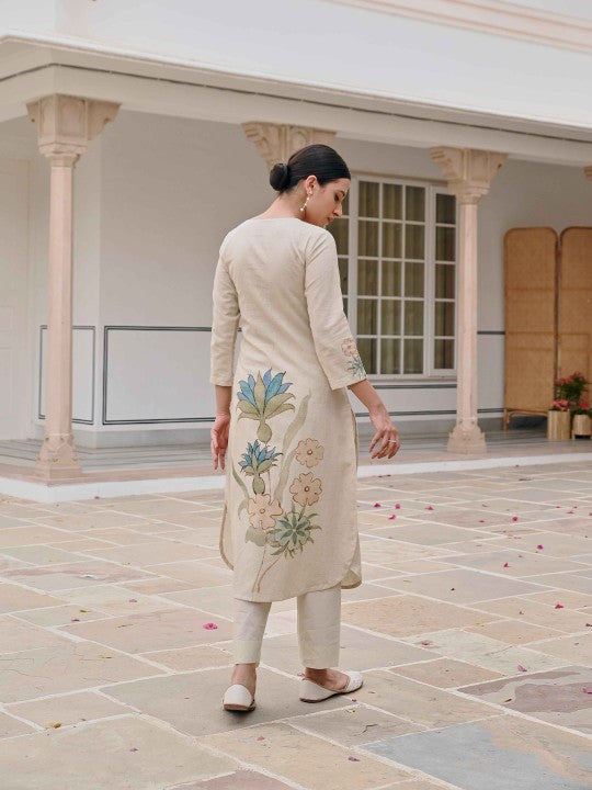 Floral Printed Pure Cotton Straight Kurta with Trousers & With Dupatta