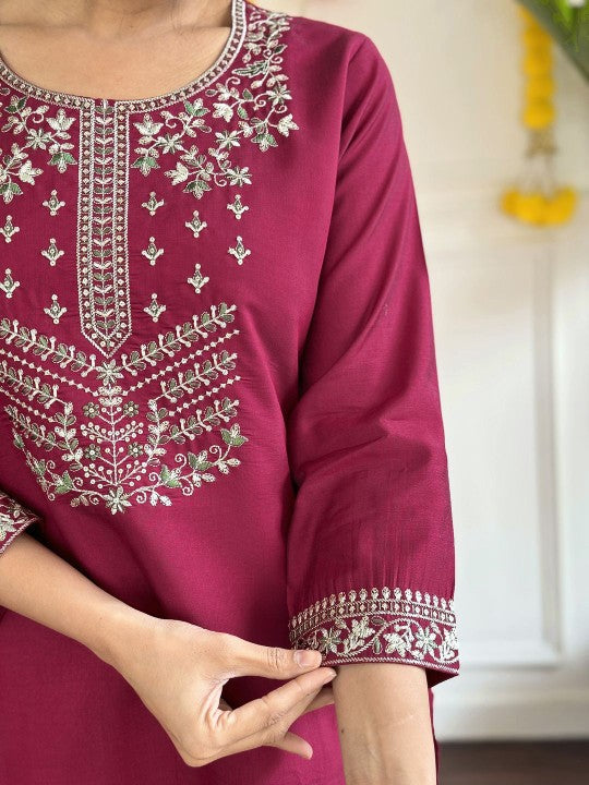 Floral Yoke Design Thread Work Straight Chanderi Silk Kurta