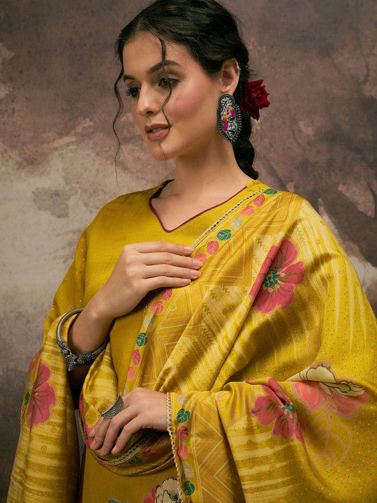 Anouk Women Floral Printed Kurta with Trouser & Dupatta