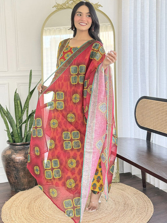 CHANDALIYO Women Ethnic Motifs Embroidered Regular Kurta with Trousers & Dupatta