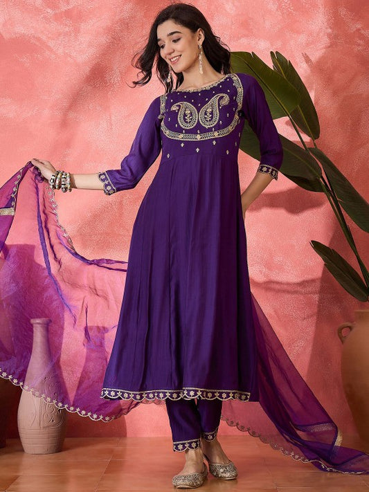 Zari Sequence Embroidered Anarkali Kurta