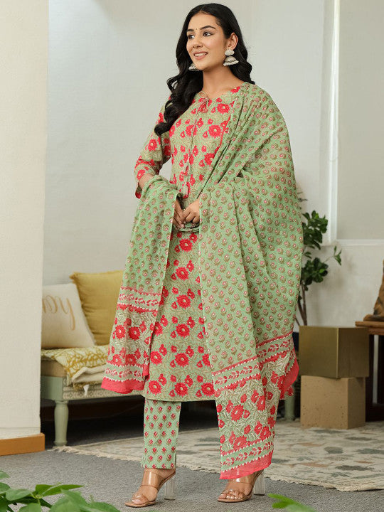 Yufta Women Floral Embroidered Regular Patchwork Pure Cotton Kurta with Trousers & With Dupatta