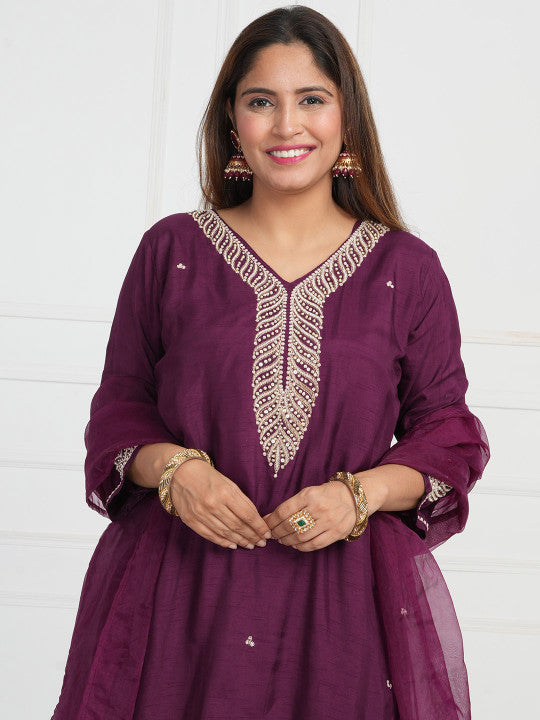WOMENIC Women Ethnic Motif Zari Sequinned Embroidered Silk Kurta Pant And Dupatta