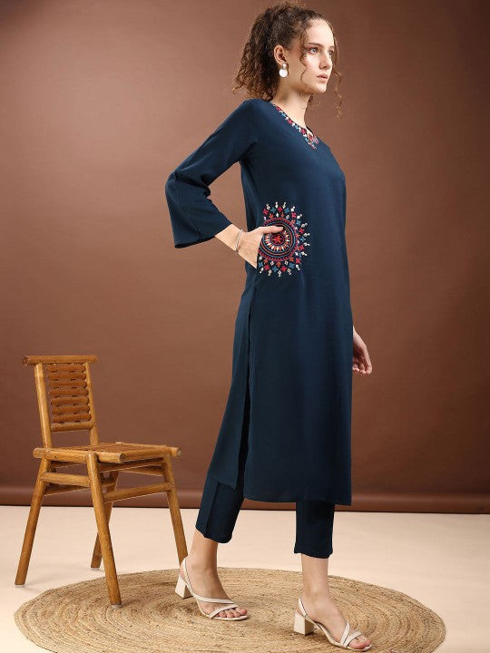Tikhi Imli Embroidered Round Neck Kurta With Trousers Co-Ords