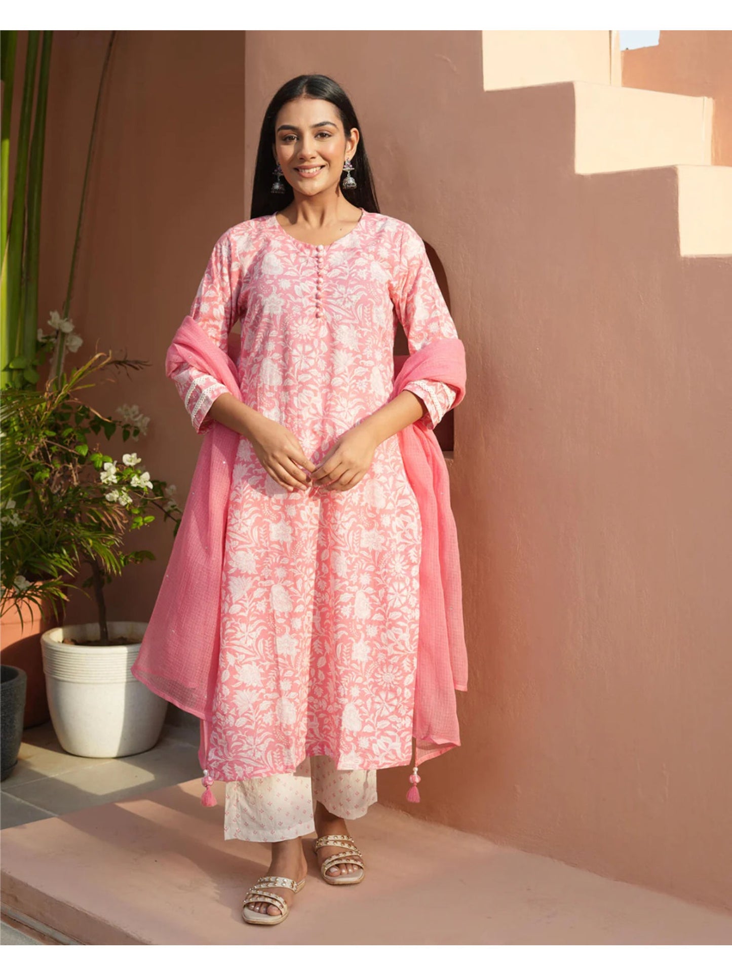 Crystal Pink Cotton Kurta With Pant &amp; Dupatta With Kota Dupatta