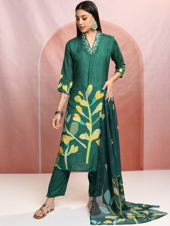 Vishudh Green Floral Printed V-Neck Straight Kurta With Trousers & Dupatta