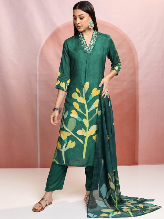 Vishudh Green Floral Printed V-Neck Straight Kurta With Trousers & Dupatta