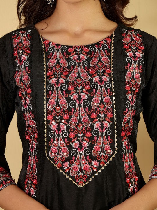 House of Pataudi Paisley Embroidered Round Neck Pure Cotton Kurta with Trousers & Dupatta