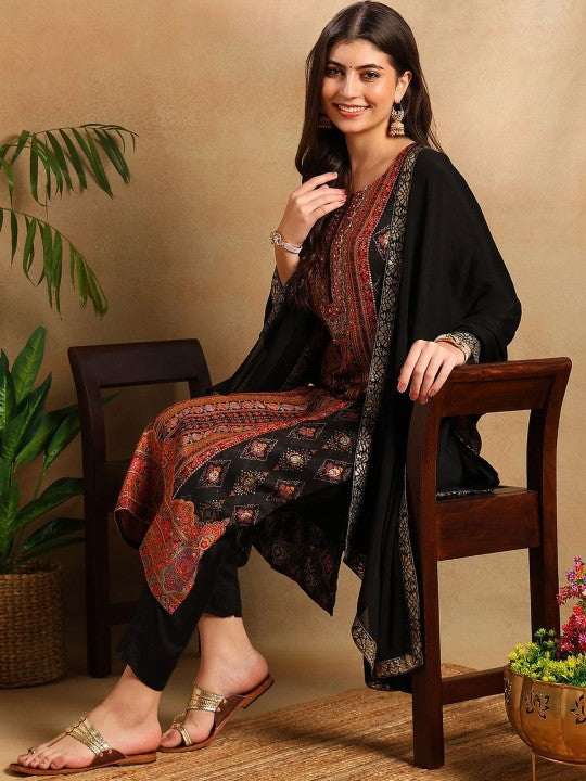 AHIKA Ethnic Motifs Woven Design Zardozi Straight Kurta