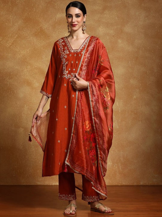 House of Pataudi Embroidered Straight Kurta