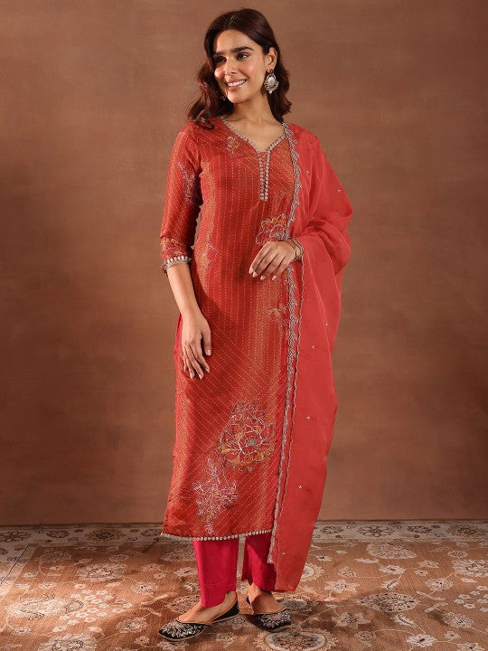 Floral Printed Sequinned Straight Kurta
